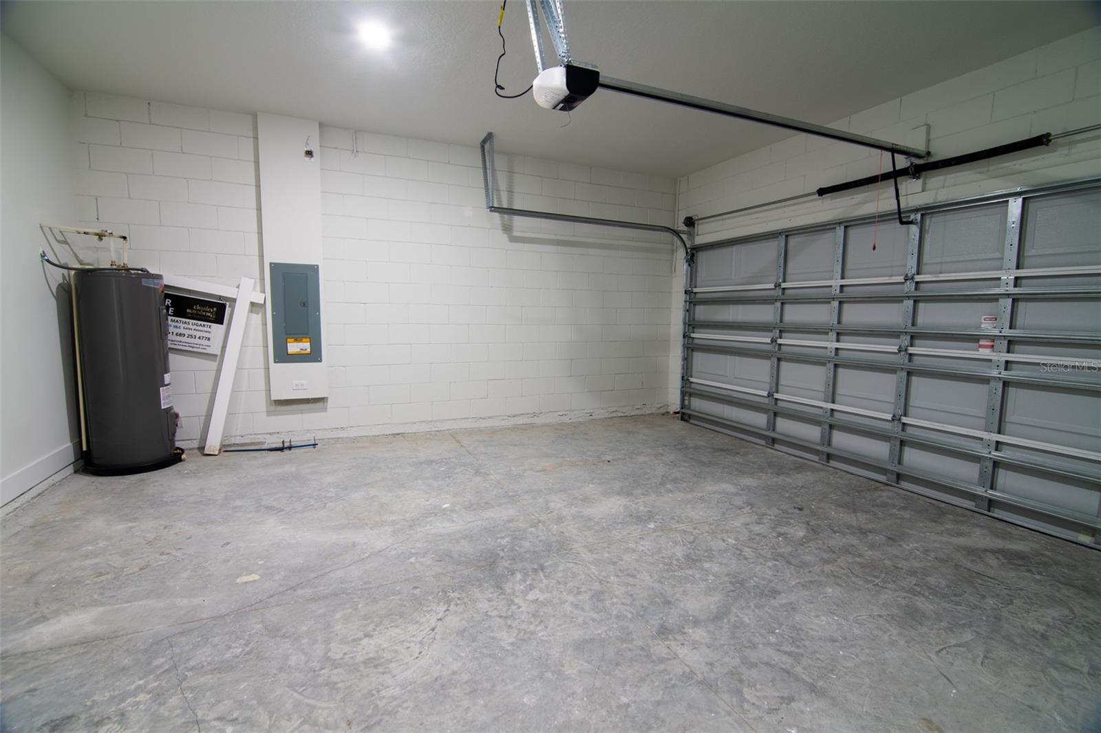 MARION OAKS - Residential