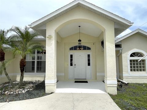 A home in PORT CHARLOTTE