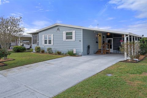 A home in LAKELAND