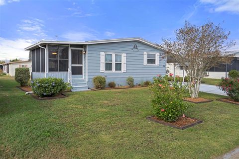 A home in LAKELAND