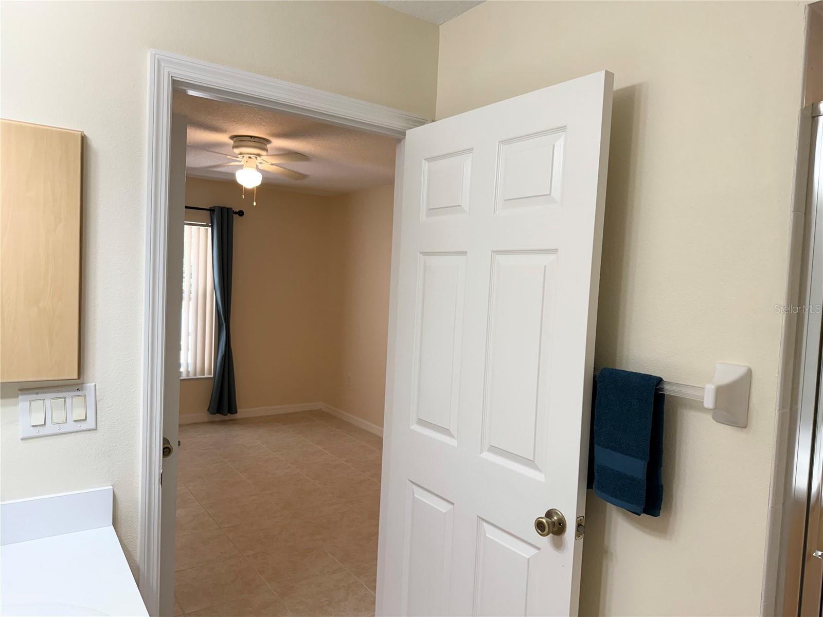 OAKWOOD VILLAGE BEVERLY HILLS PH 01 - Residential