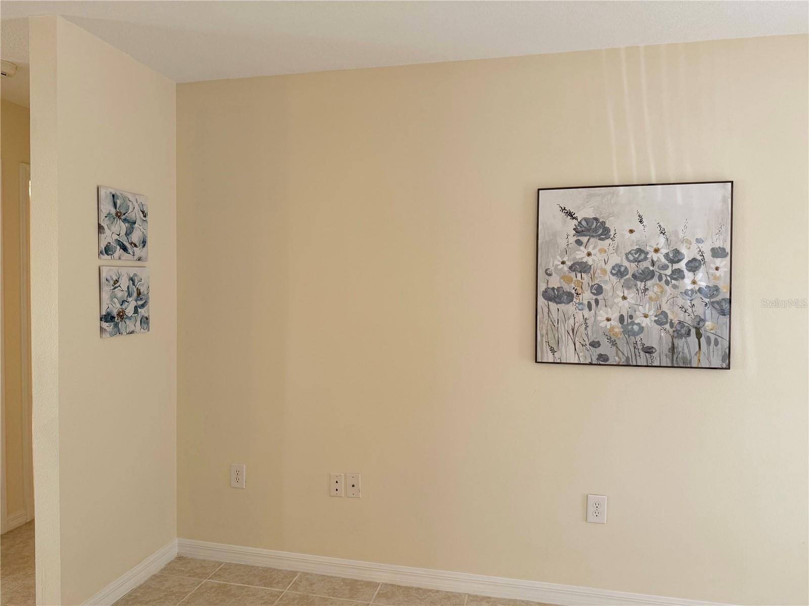 OAKWOOD VILLAGE BEVERLY HILLS PH 01 - Residential
