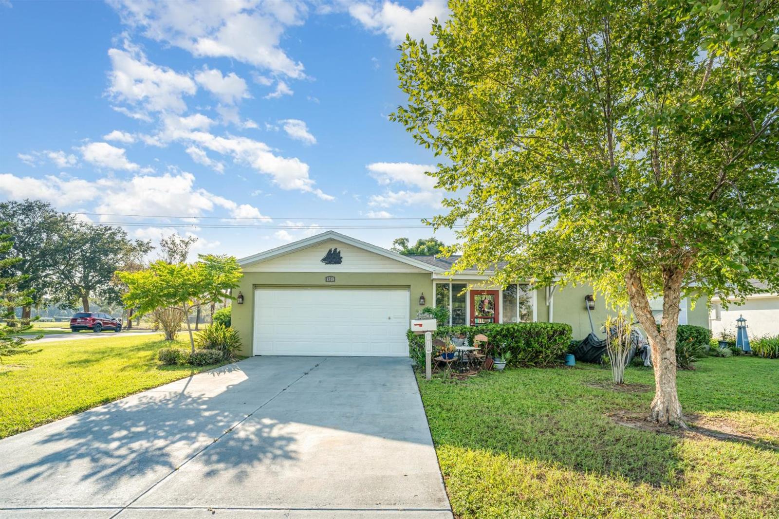 Check out this charming 3 bedroom and 2 bathroom home. This home is located in the Del Webb's Sun City Florida community. Close to hospitals and all of your shopping needs. Roof was replaced in 2022, A/C was replaced in 2023 and floors were replaced in 2024. No HOA or CDD fees but does have a community center you have to register at once you close on your new home.