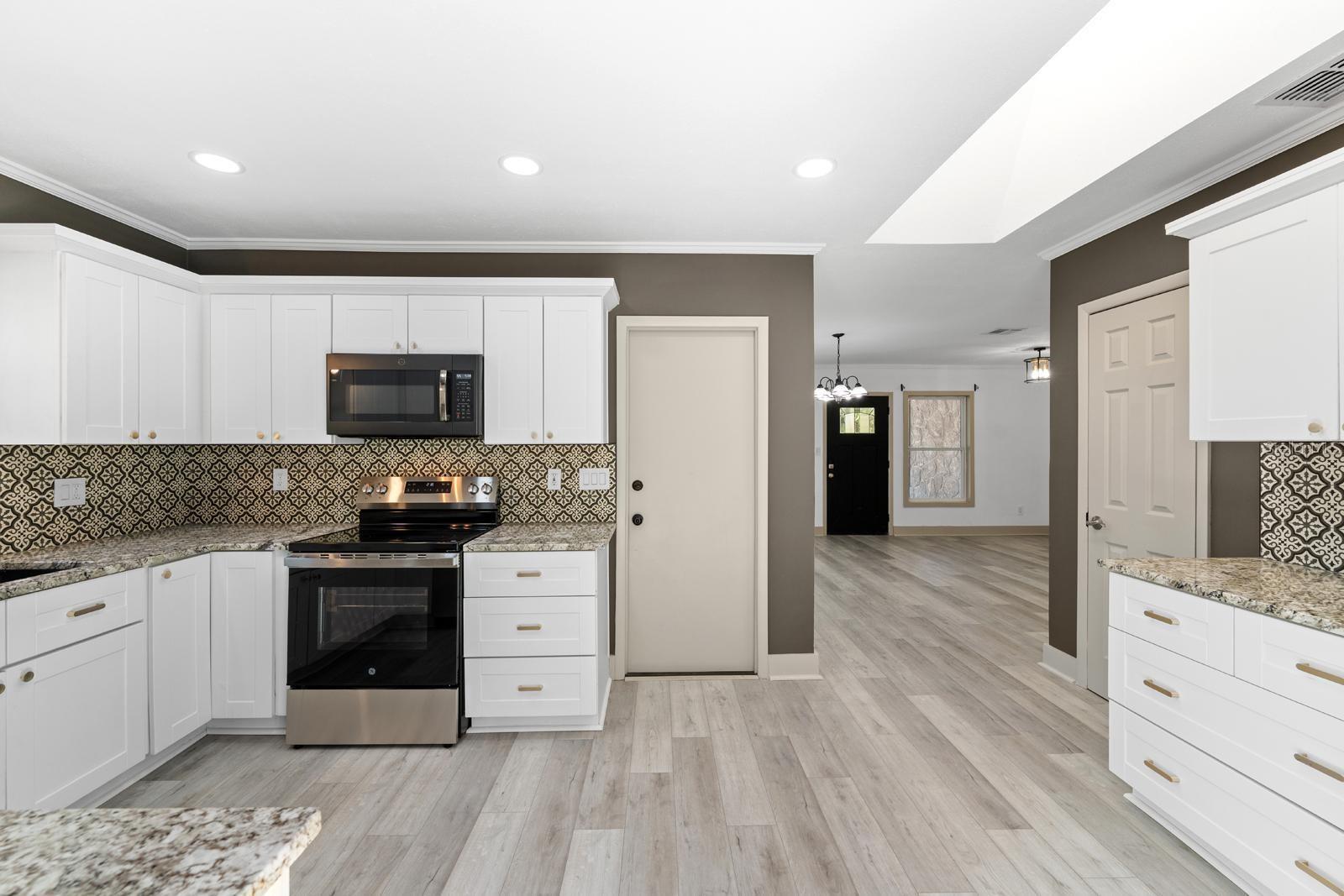 TOUSSIE TERRACE 1ST ADD - Residential