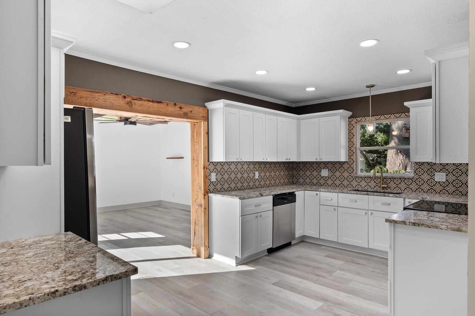 TOUSSIE TERRACE 1ST ADD - Residential