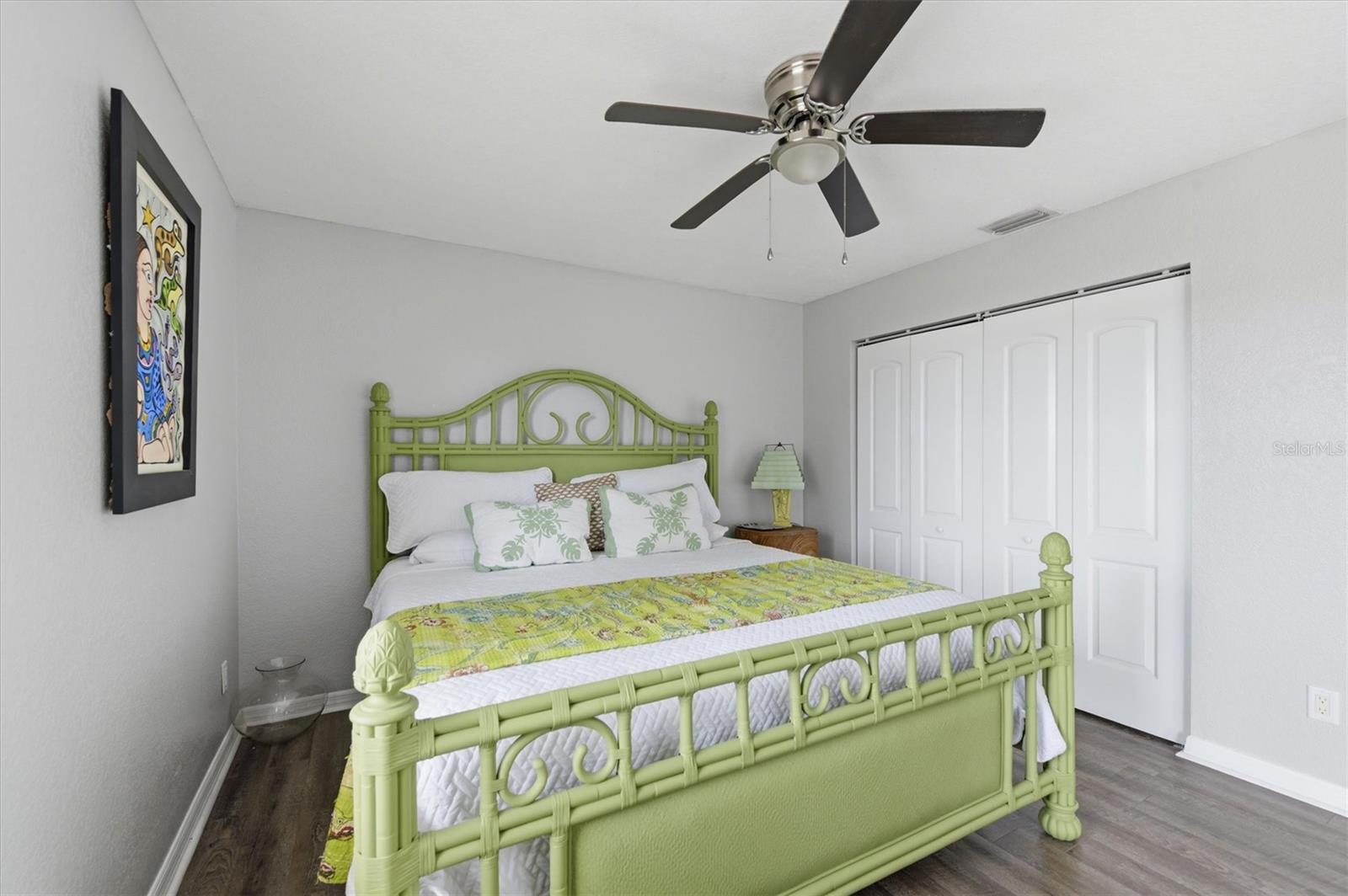 CHARLOTTE PARK - Residential