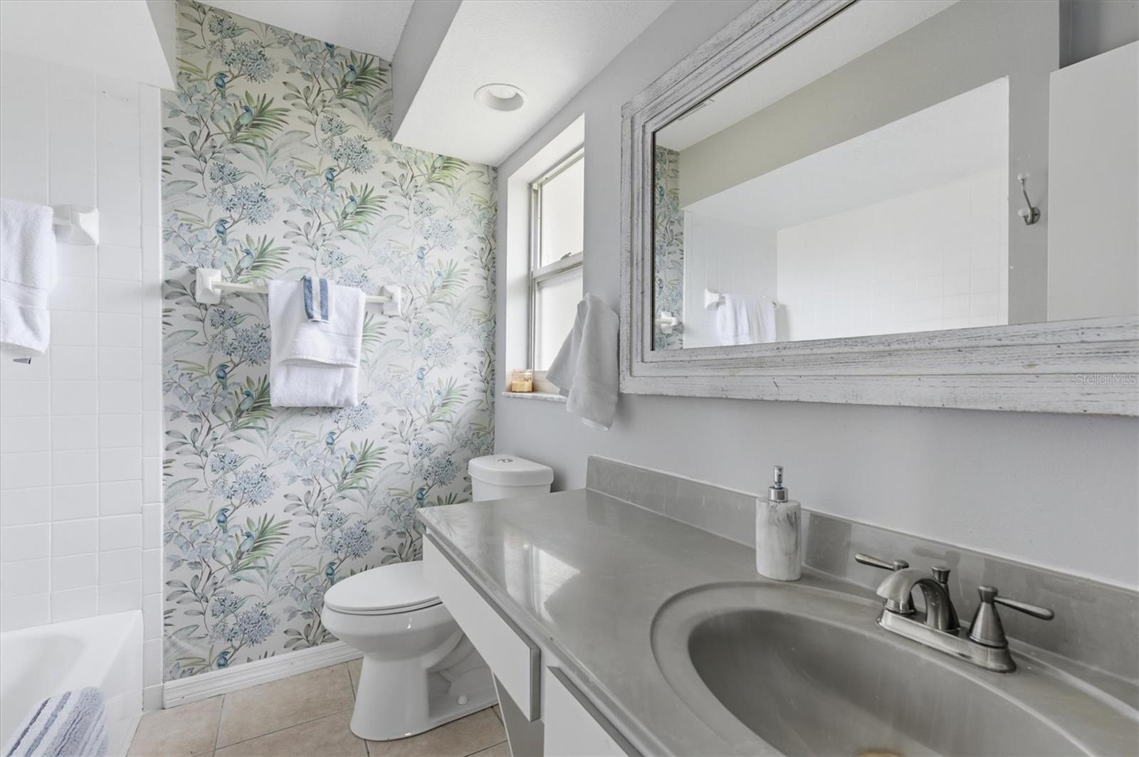 CHARLOTTE PARK - Residential