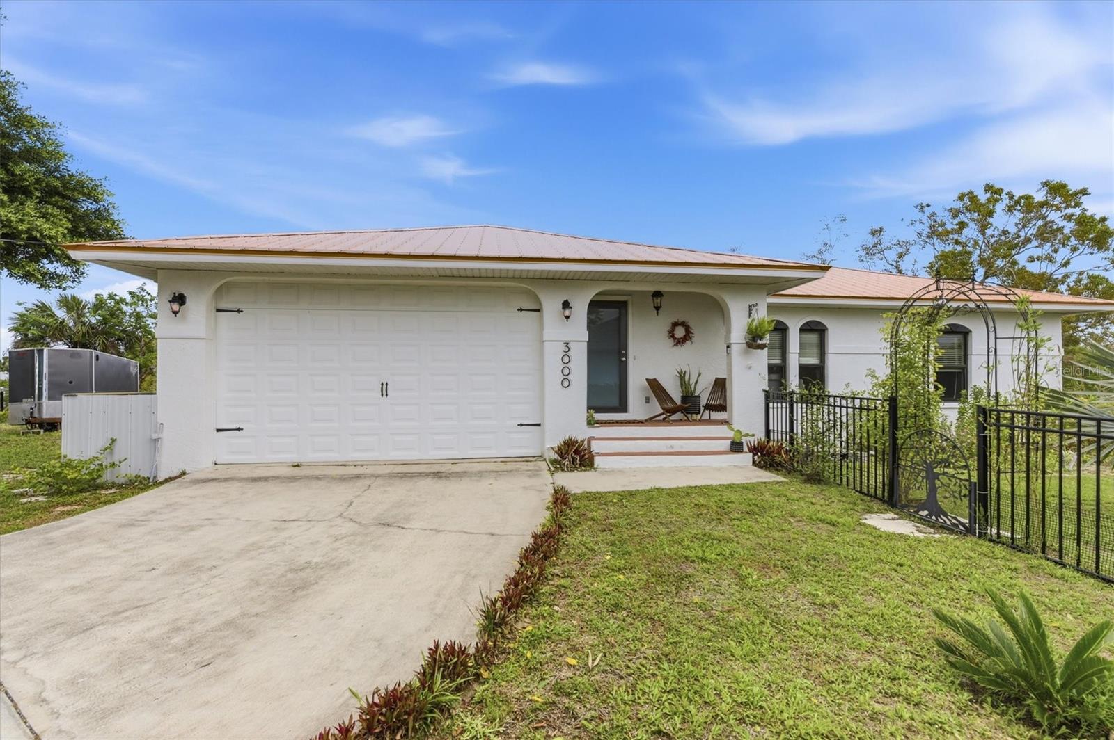 CHARLOTTE PARK - Residential