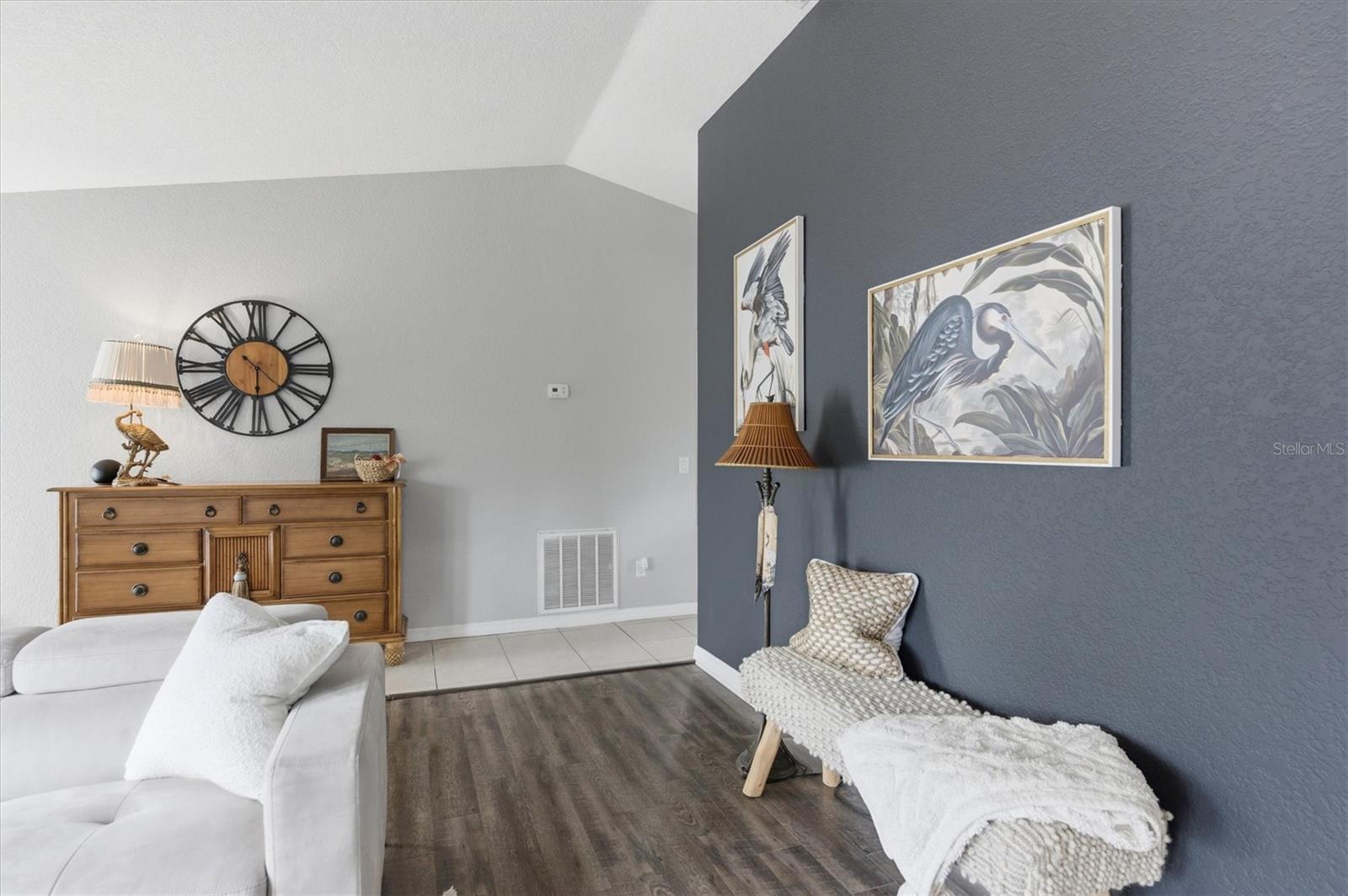 CHARLOTTE PARK - Residential