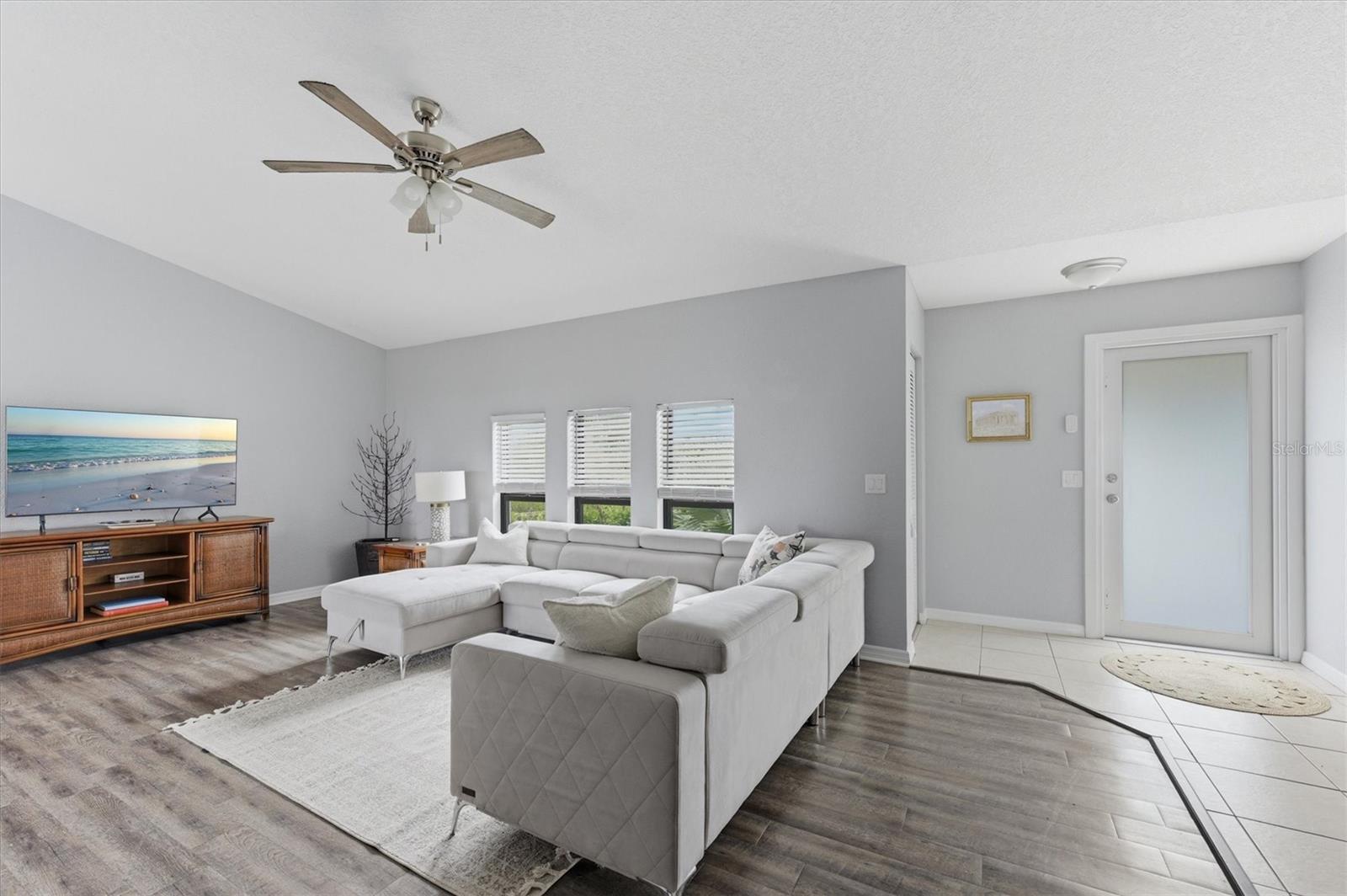 CHARLOTTE PARK - Residential