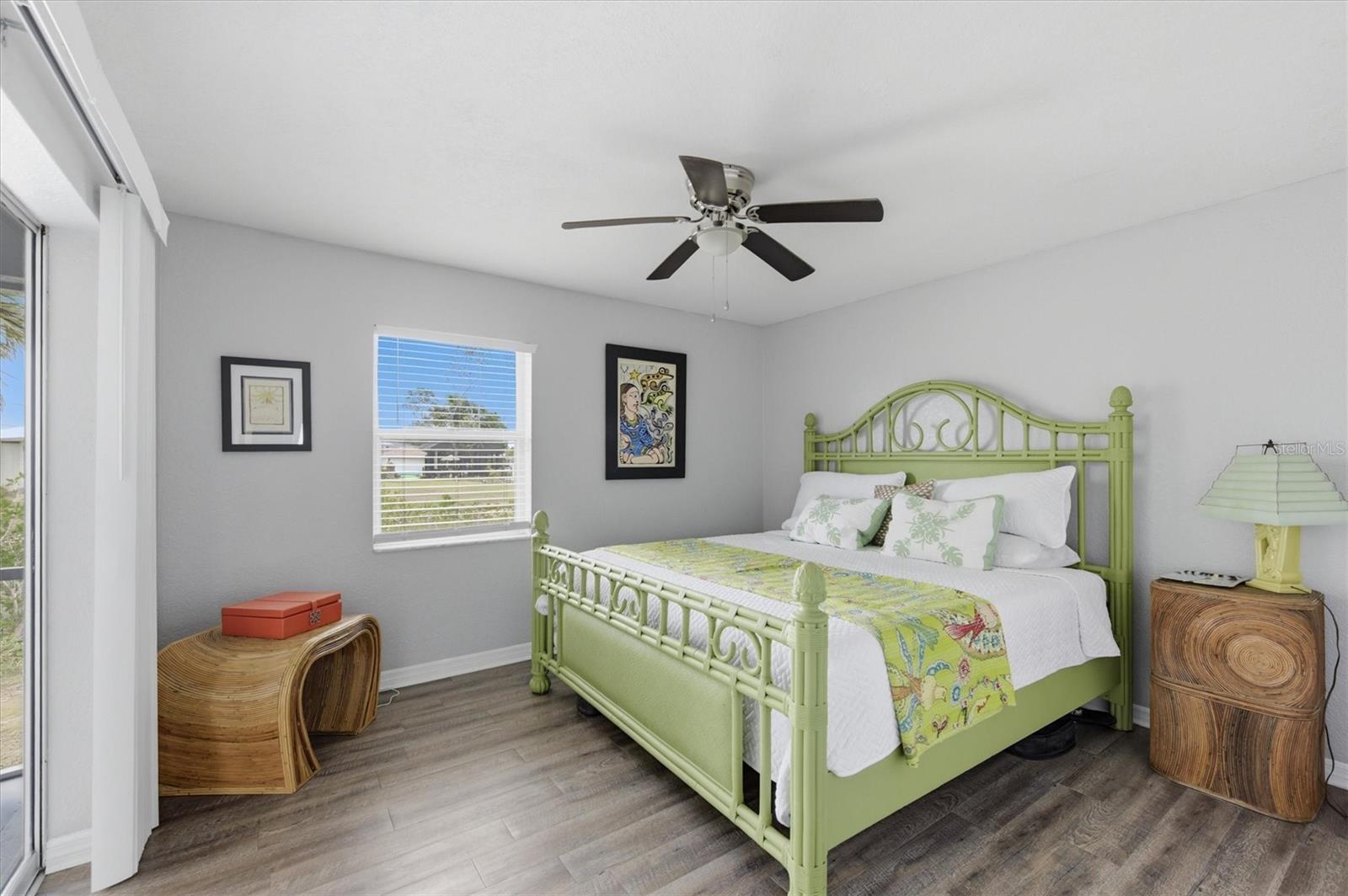 CHARLOTTE PARK - Residential