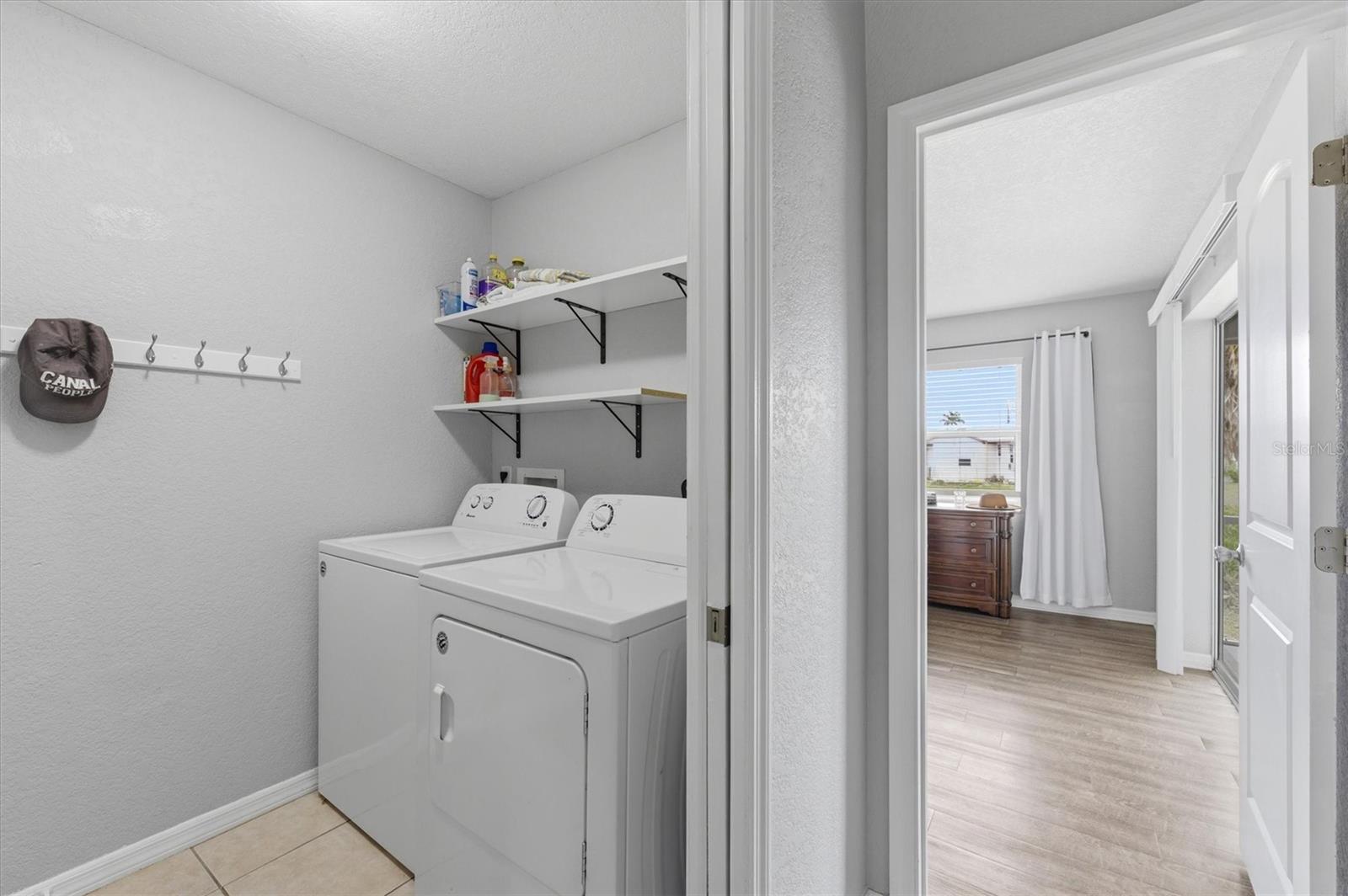 CHARLOTTE PARK - Residential