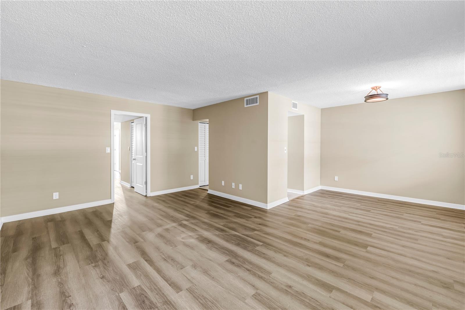 WINSTON PARK NORTHEAST - Residential