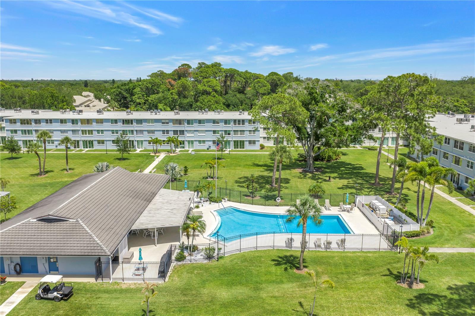 WINSTON PARK NORTHEAST - Residential