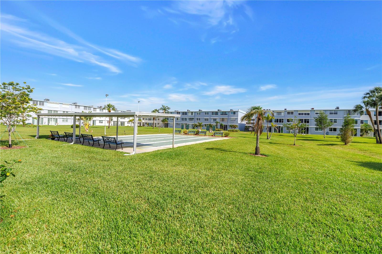 WINSTON PARK NORTHEAST - Residential