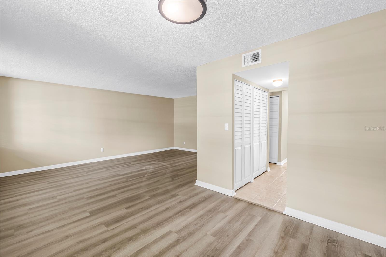 WINSTON PARK NORTHEAST - Residential
