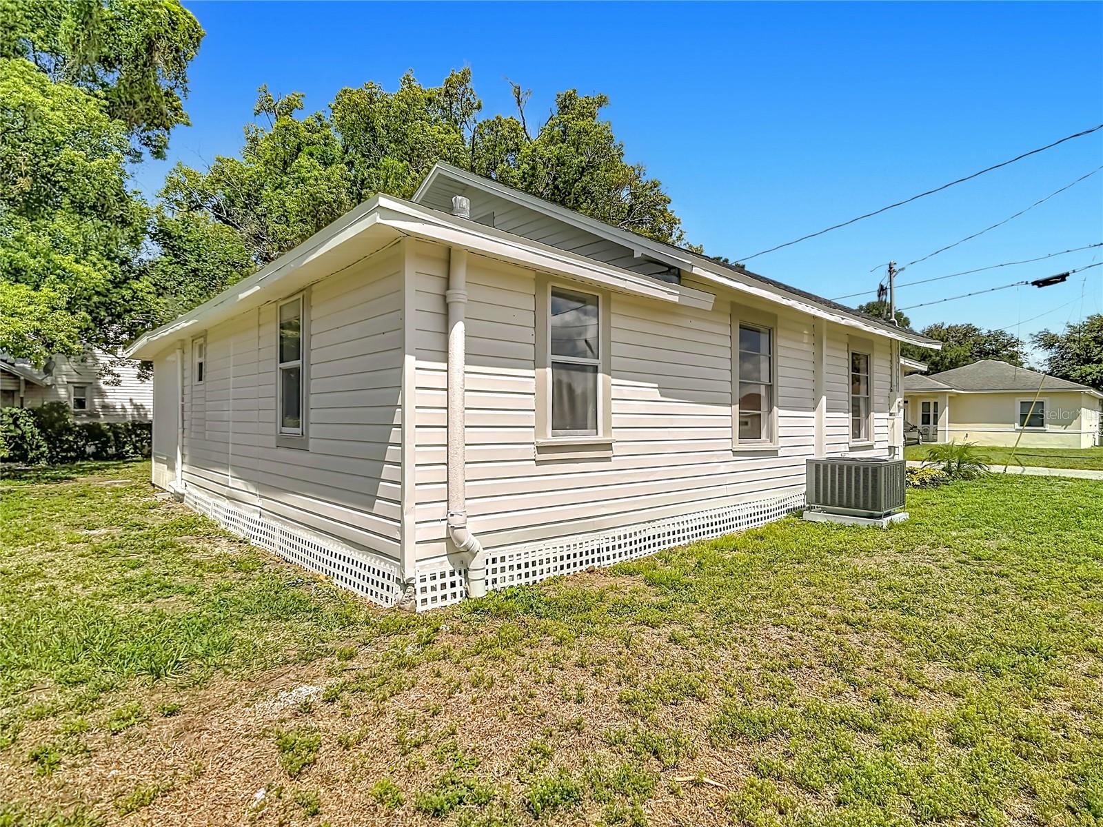 DUDLEYS 1ST ADD - Residential