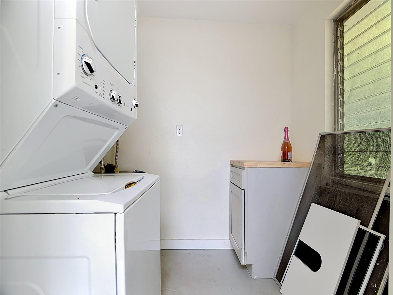DUDLEYS 1ST ADD - Residential
