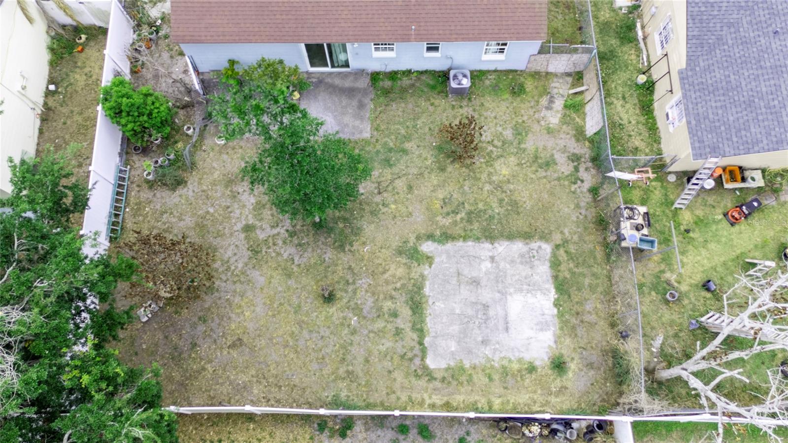 QUAIL TRAIL ESTATES - Residential