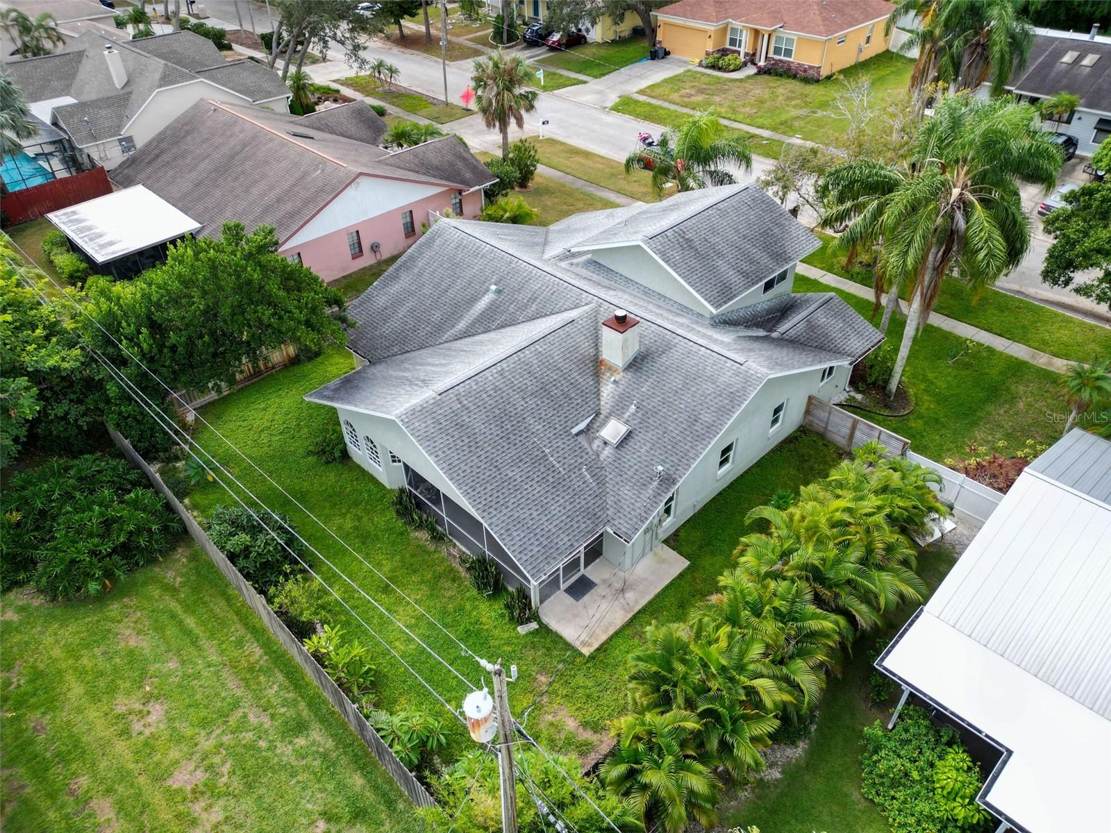 GOLDEN GATEWAY HOMES - Residential