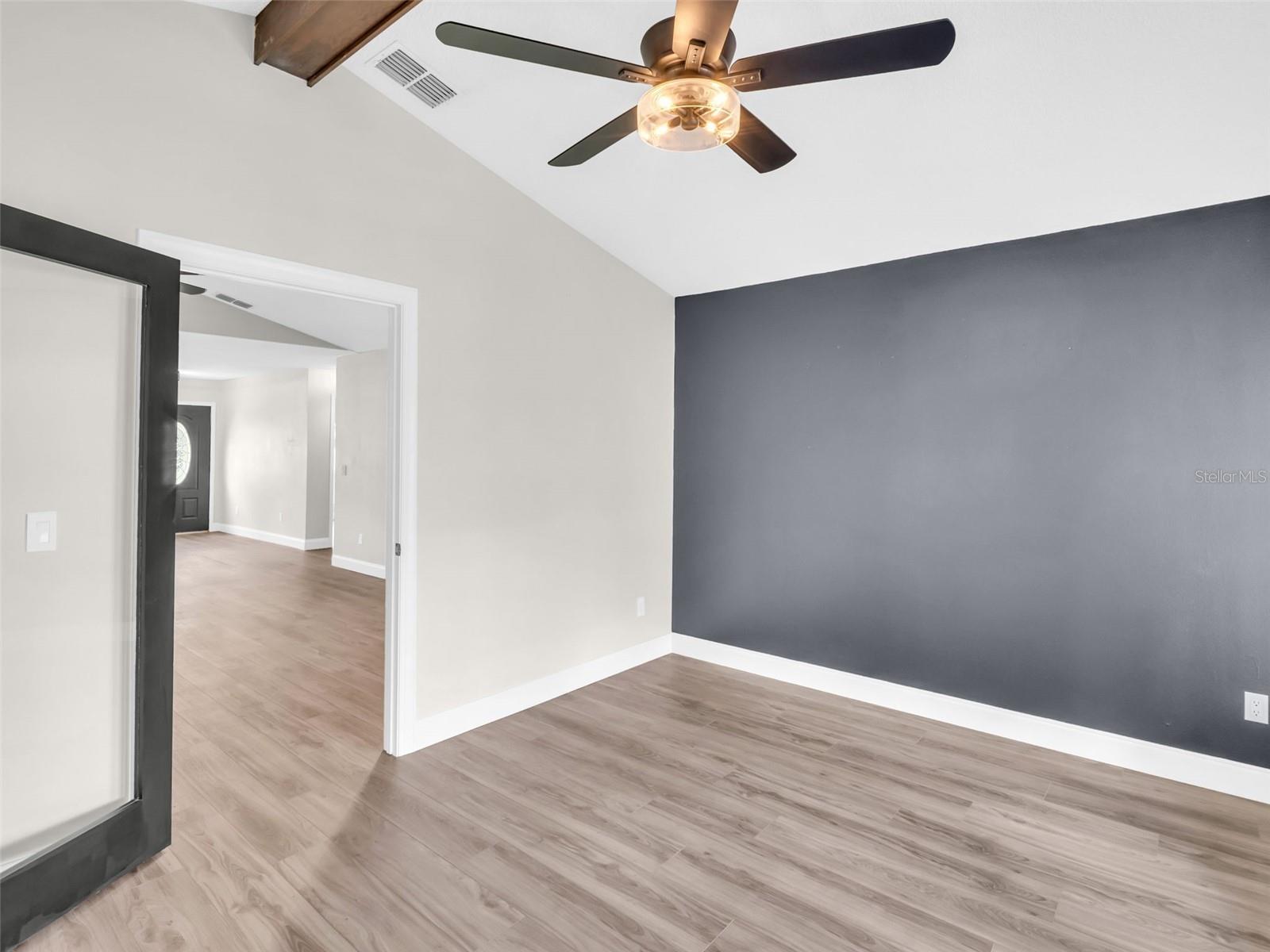 GOLDEN GATEWAY HOMES - Residential