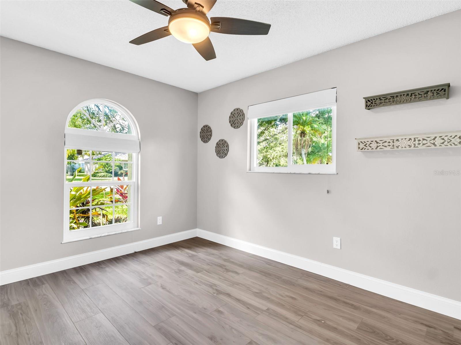 GOLDEN GATEWAY HOMES - Residential