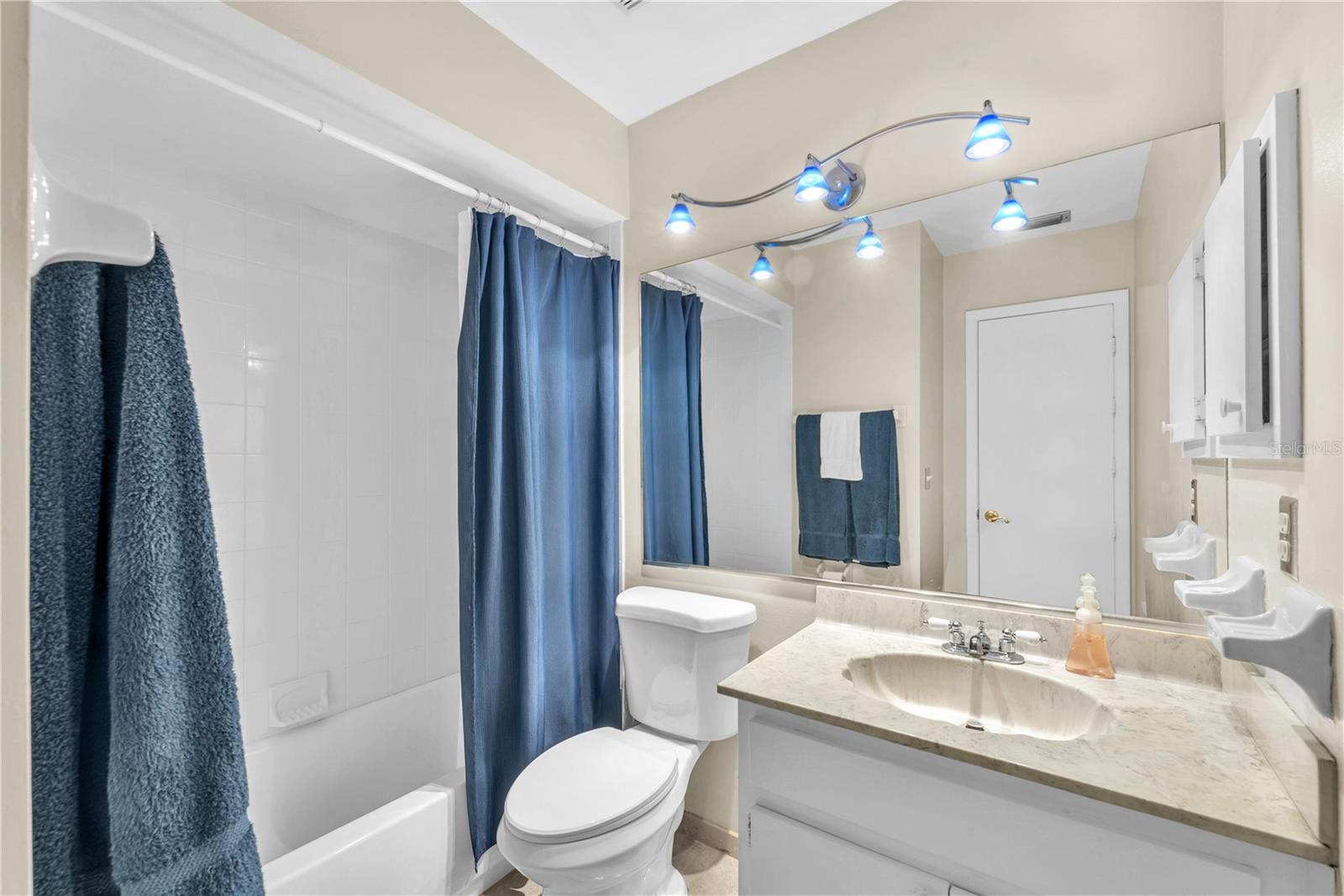 BLOOMINGDALE SEC A UNIT 2 - Residential