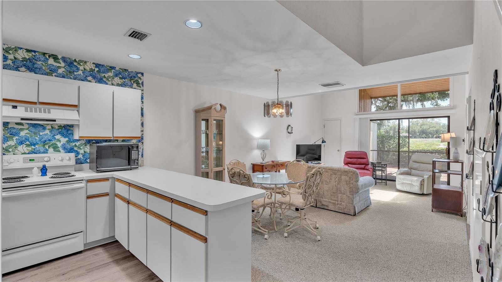 Photo 13 of 40 of 30 ASPEN DRIVE 30 townhome