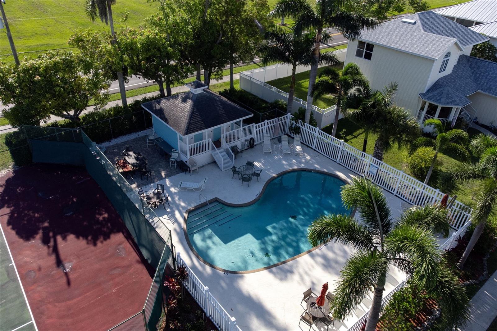 HERITAGE BAY - Residential