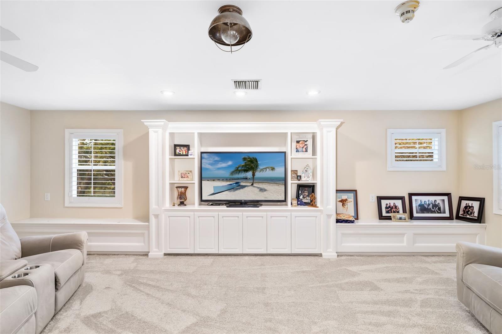 HERITAGE BAY - Residential