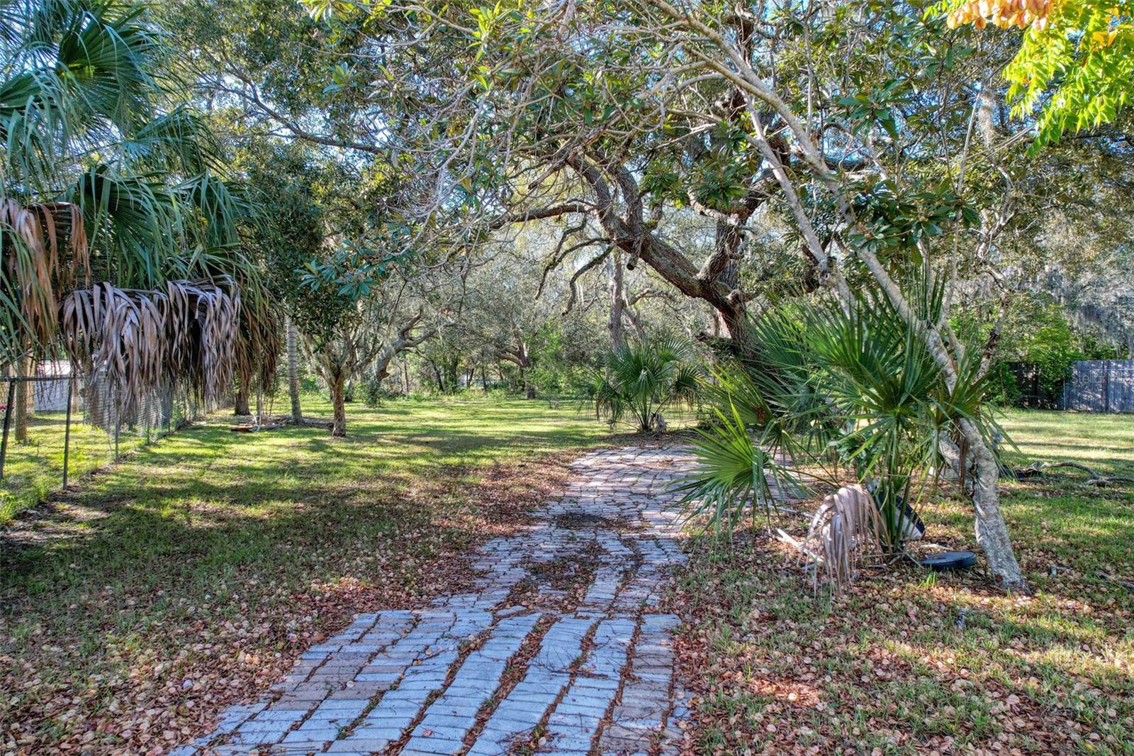 WEEKI WACHEE ACRES - Land