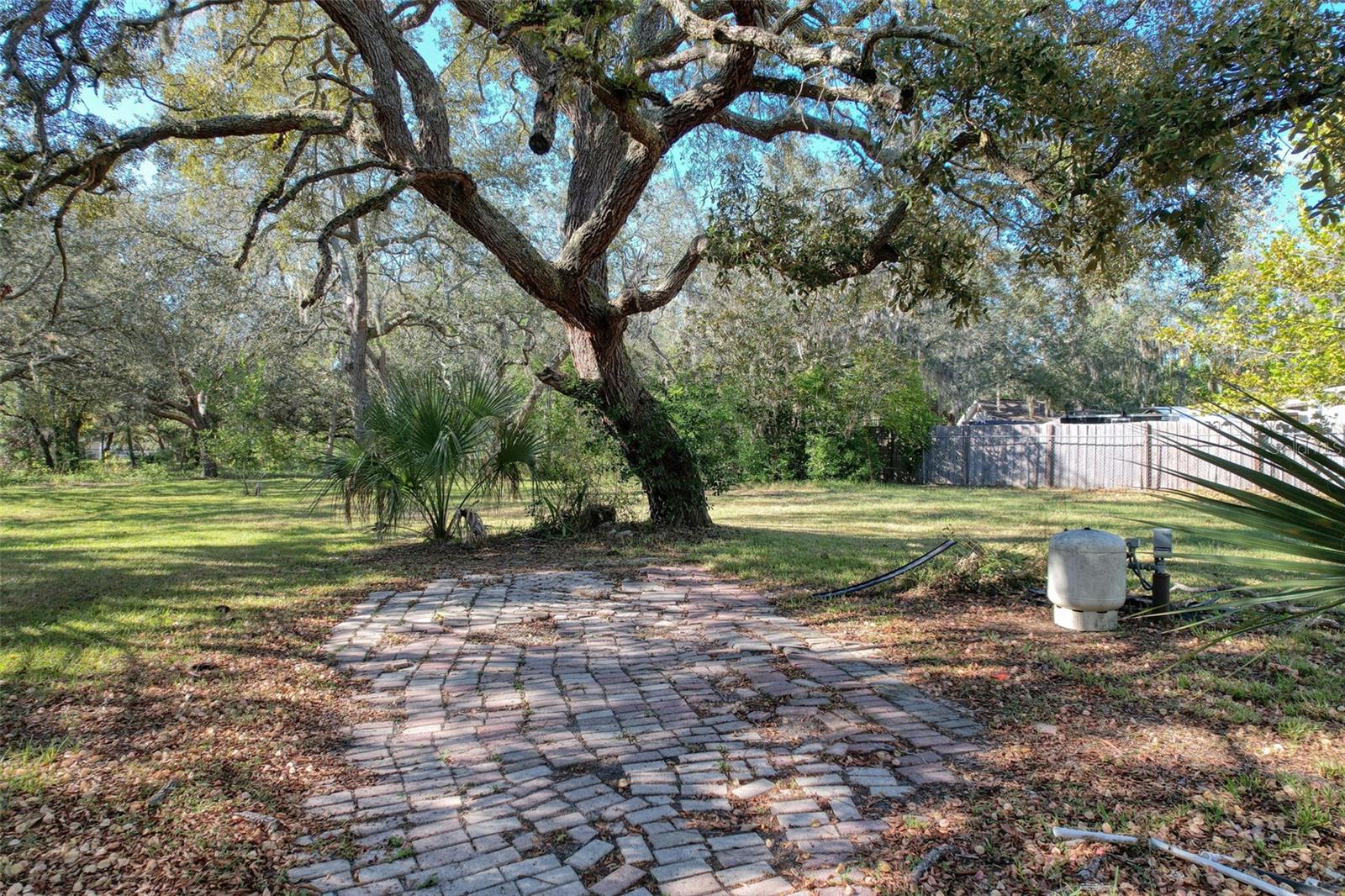 WEEKI WACHEE ACRES - Land