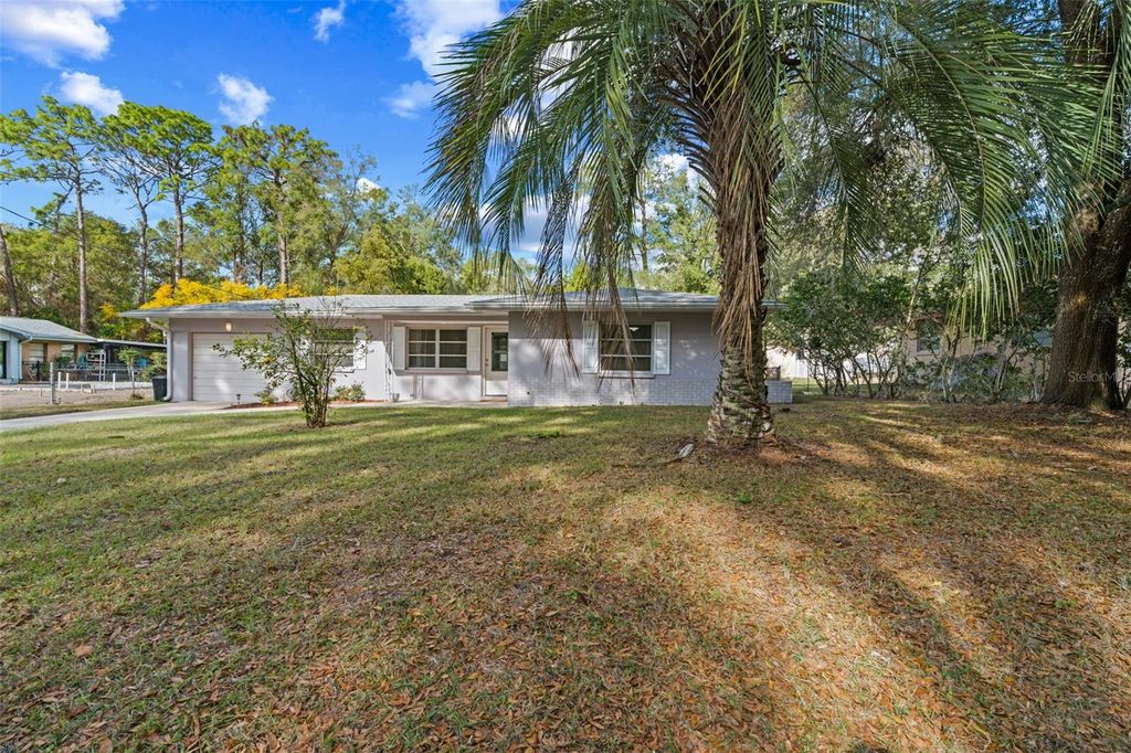 Photo of 410 Daisy Lane, Inverness, FL 34452 (MLS # OM718286)