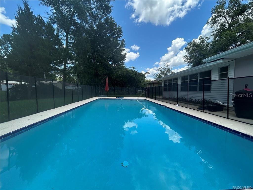 INVERNESS HIGHLANDS SOUTH - Residential