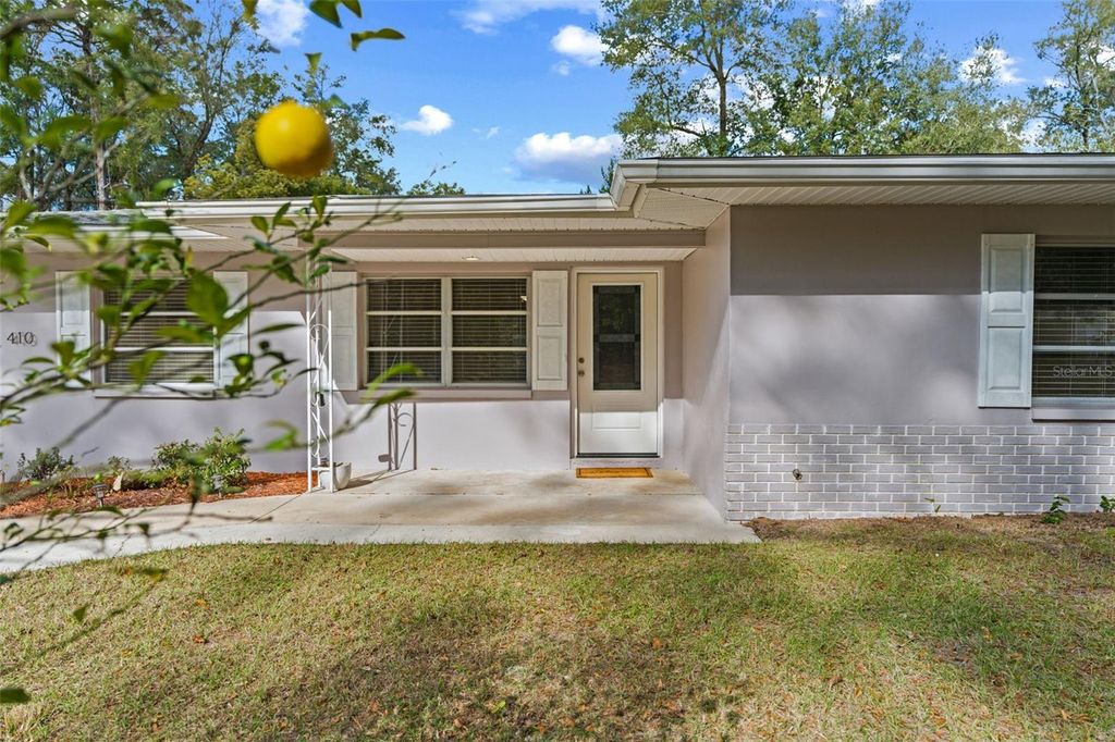 Photo of 410 Daisy Lane, Inverness, FL 34452 (MLS # OM718286)