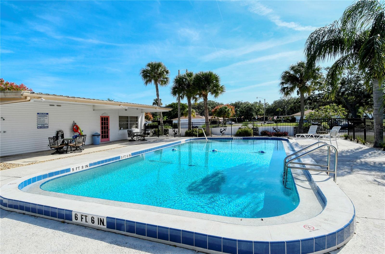 OAKWOOD VILLAS SEC D - Residential