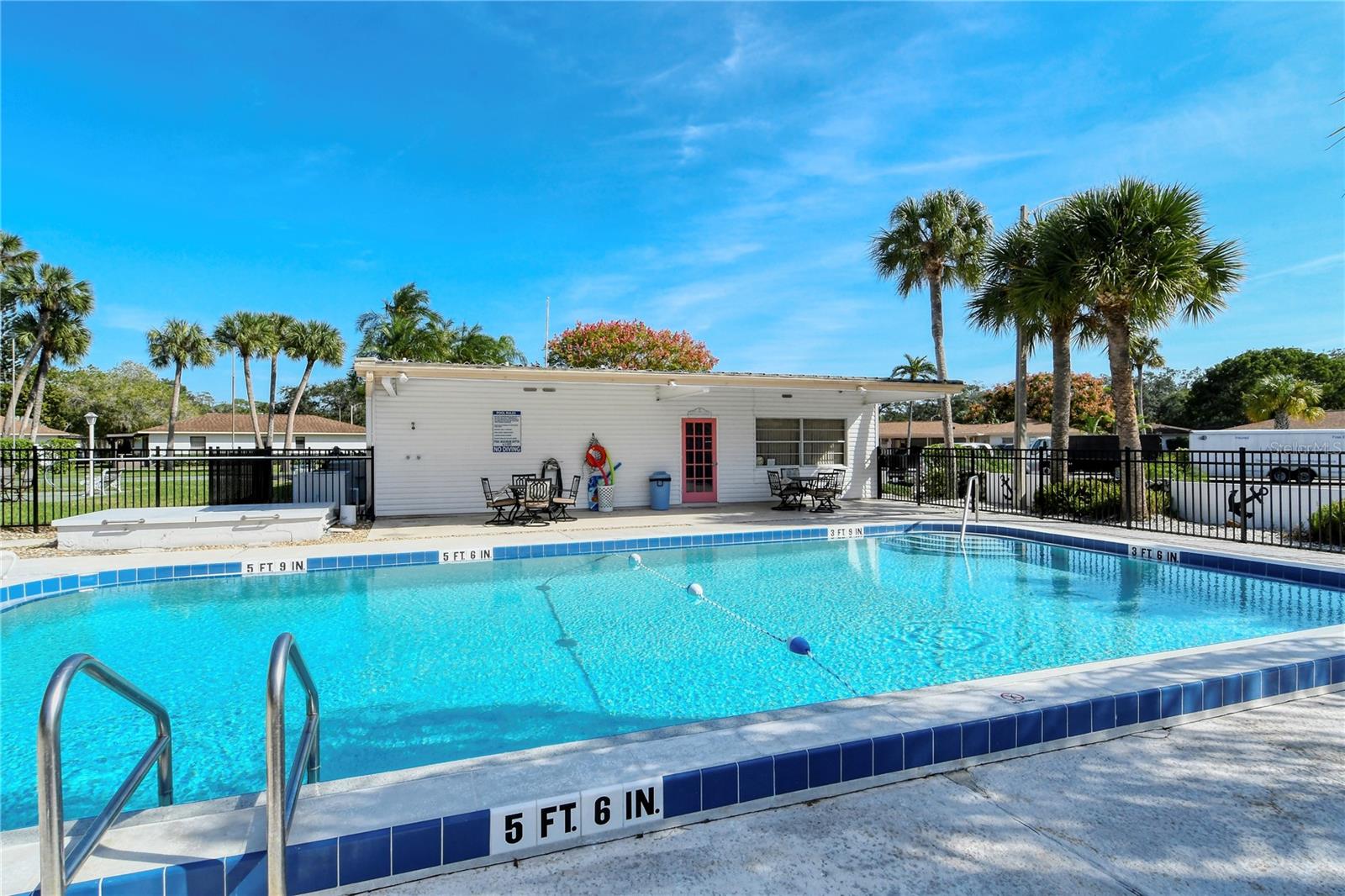 OAKWOOD VILLAS SEC D - Residential