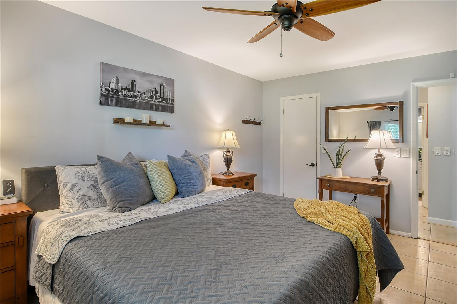 OAKWOOD VILLAS SEC D - Residential