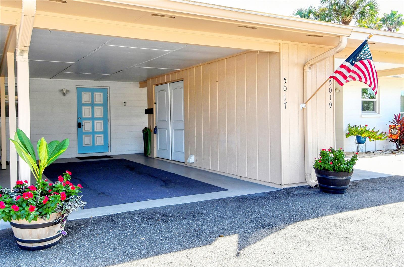 OAKWOOD VILLAS SEC D - Residential