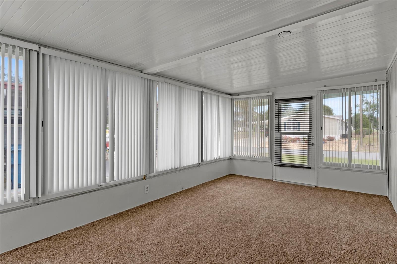 HIGH POINT SUB UNIT 5 BLK 55 LOT 28 - Residential