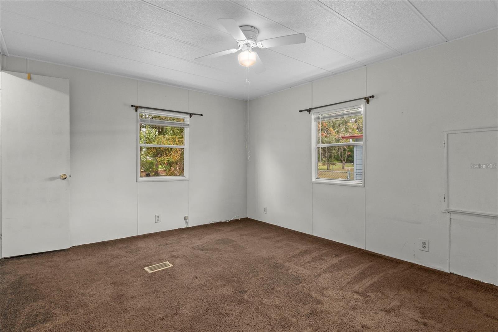 HIGH POINT SUB UNIT 5 BLK 55 LOT 28 - Residential