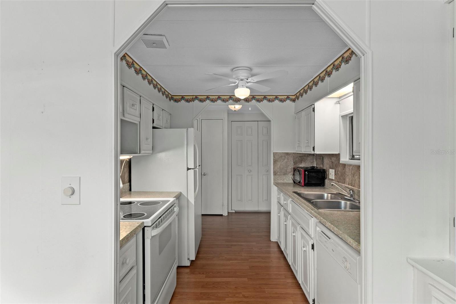 HIGH POINT SUB UNIT 5 BLK 55 LOT 28 - Residential