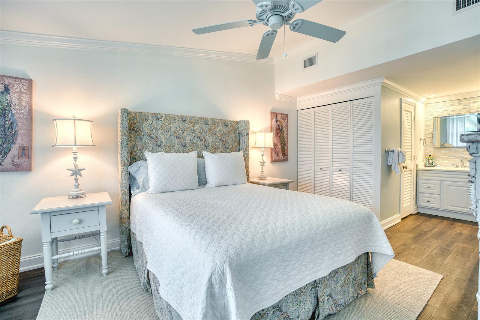 Riverwalk Condo - Residential