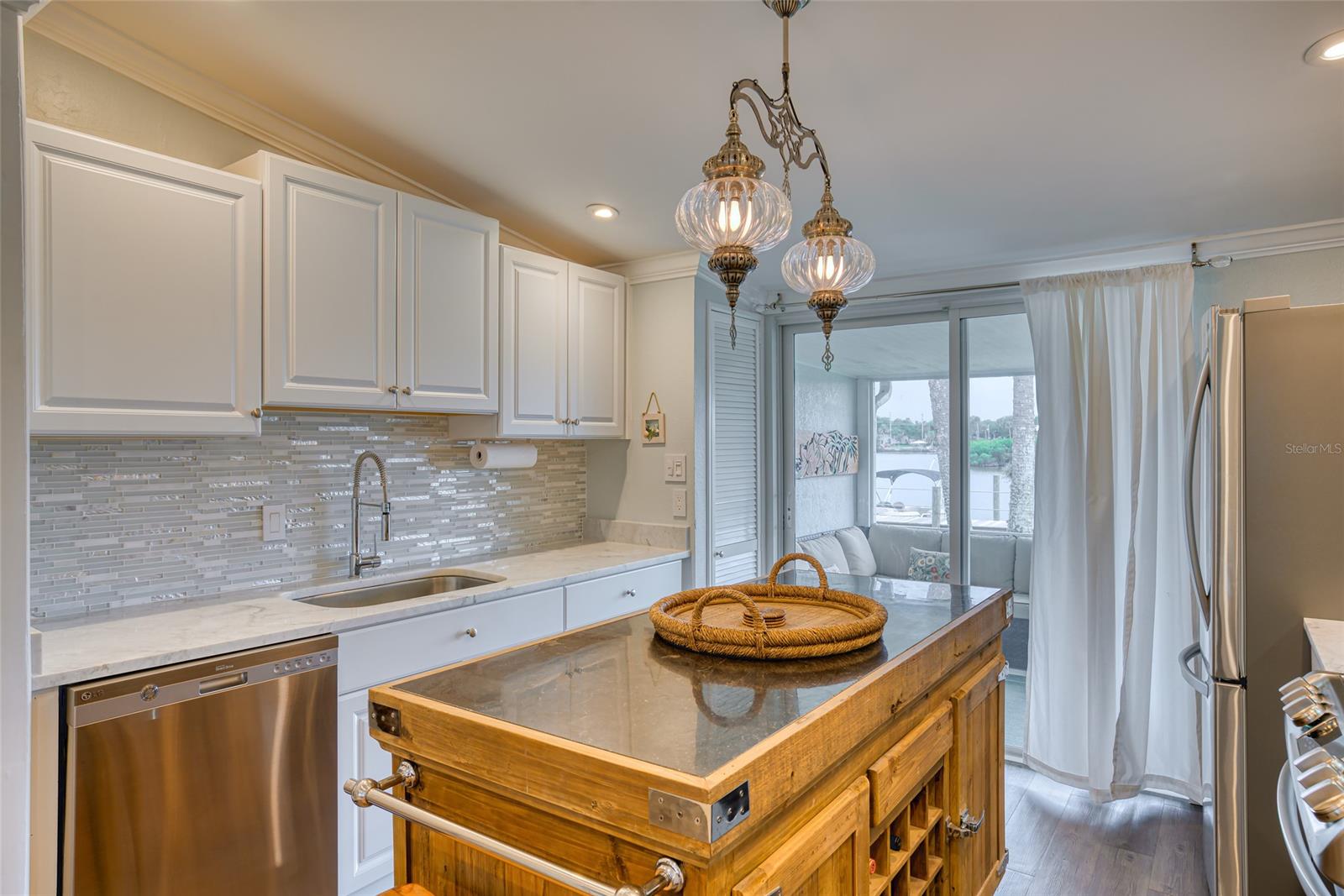 Riverwalk Condo - Residential