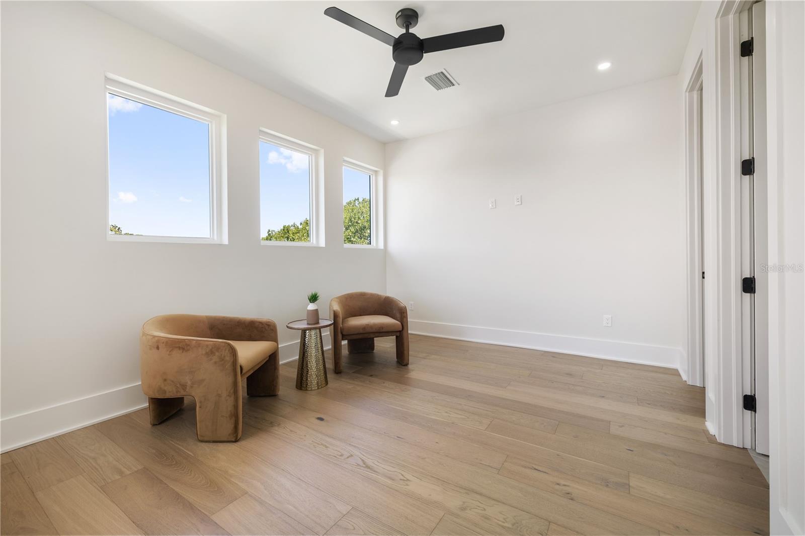 DAVIS ISLANDS PB10 PG52 TO 57 - Residential