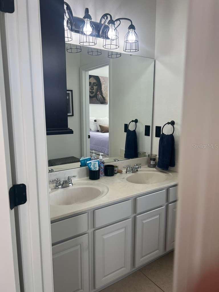 HAMPTON COVE - Residential