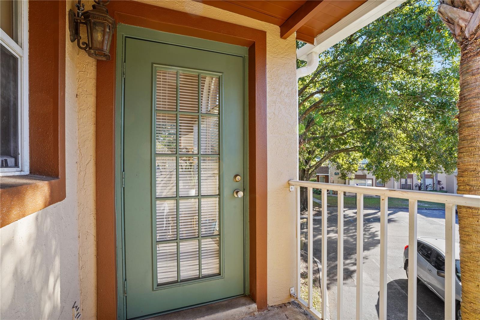 SIESTA LAGO CONDOS BLDG 16 - Residential