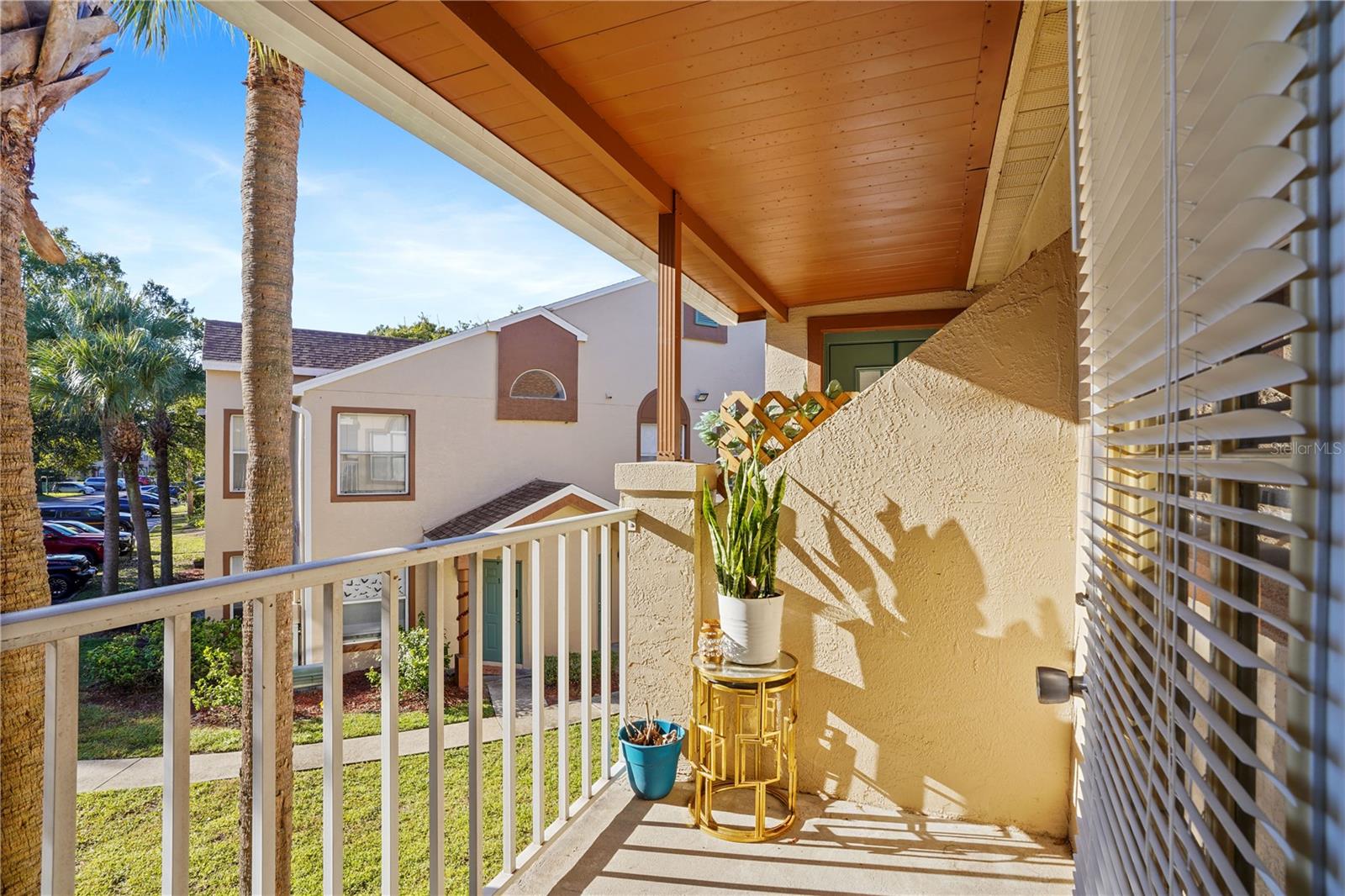 SIESTA LAGO CONDOS BLDG 16 - Residential