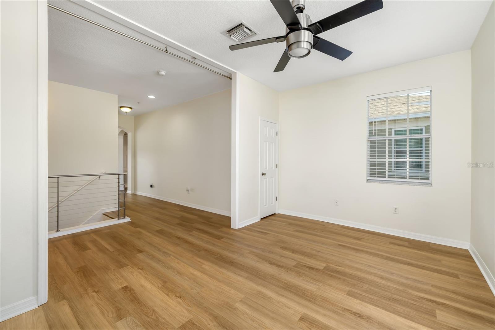 PALMER OAKS PH 1 & 2 - Residential Lease