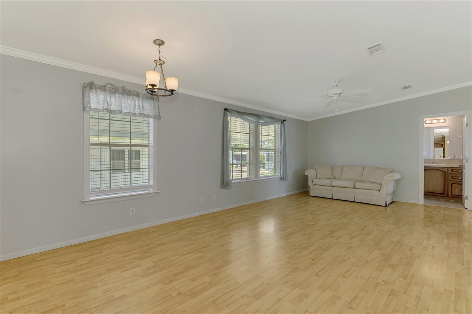 JAPANESE GARDENS MHP - Residential